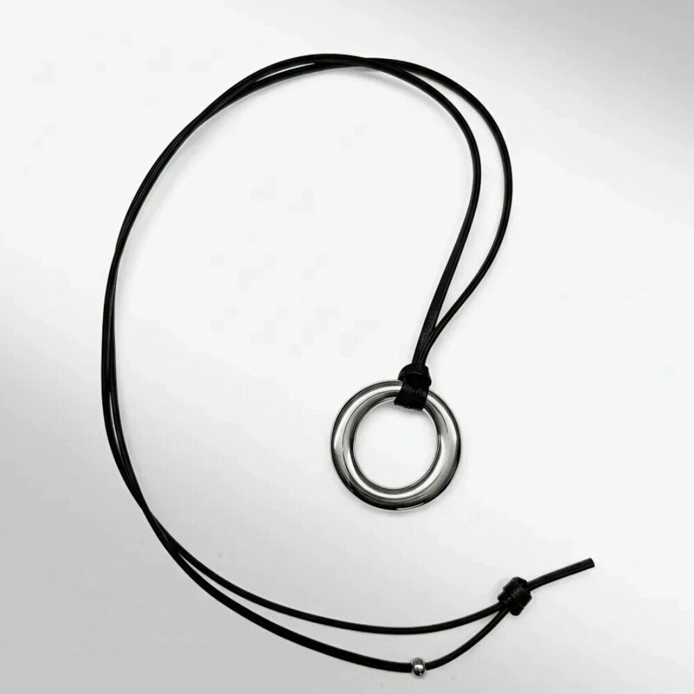 The Venita Necklace‎ in SIlver